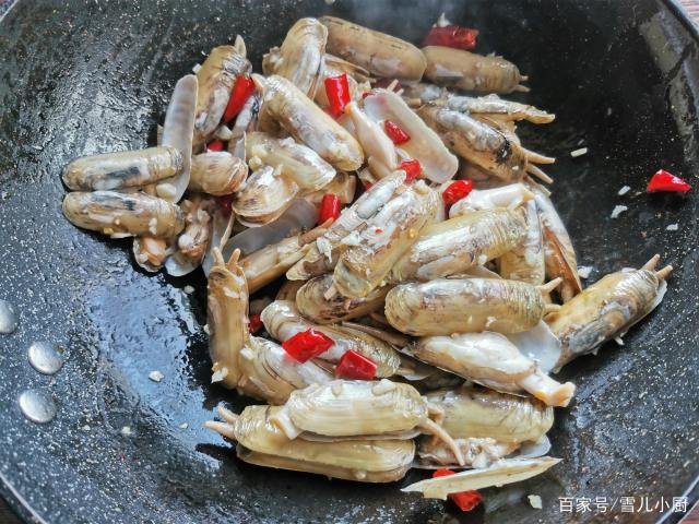 這個(gè)海鮮被稱作“小人仙”,肉質(zhì)肥美,用這個(gè)方法做,一盤不夠吃 這個(gè)海鮮被稱作“小人仙”,肉質(zhì)肥美,用這個(gè)方法做,一盤不夠吃